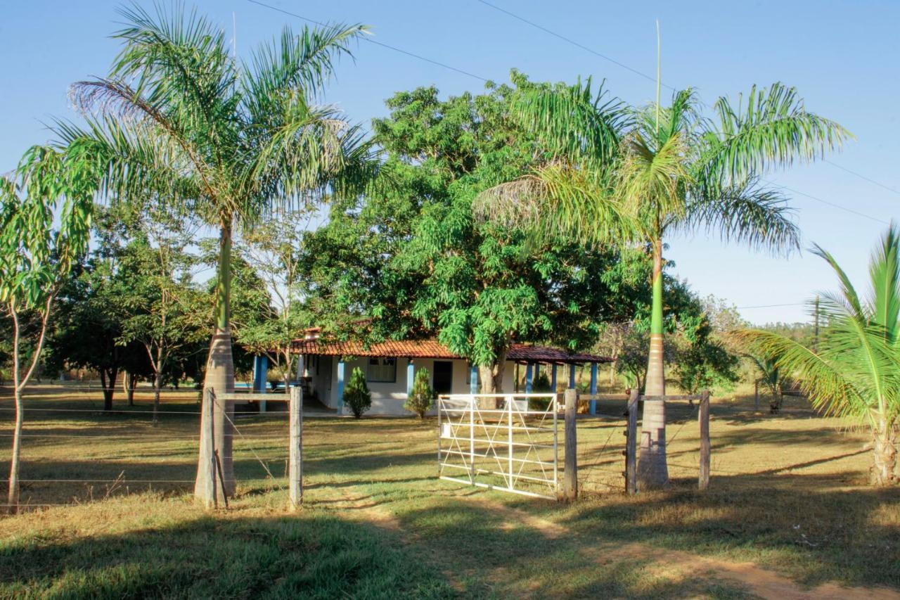 Fazenda Com Piscina E Churrasqueira Br-135 Proximo Curvelo Corinto E Morro Da Garca Esterno foto